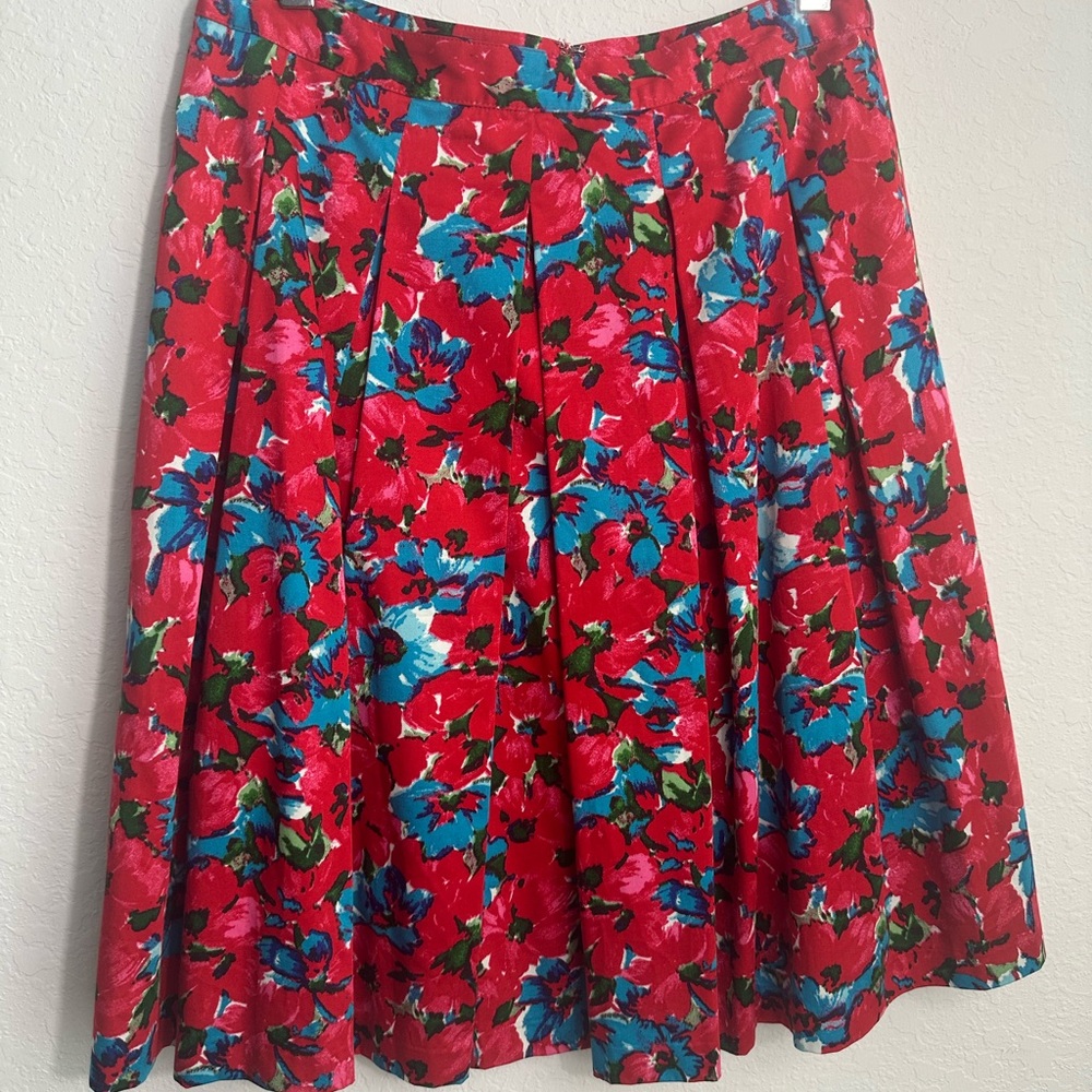 Talbots Petites Floral Skirt Size 2P NWOT